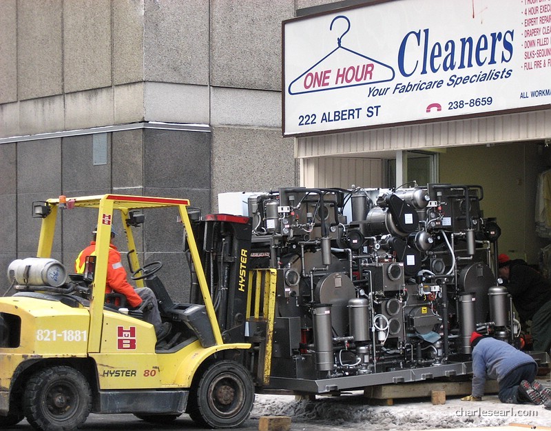 Dry Cleaner